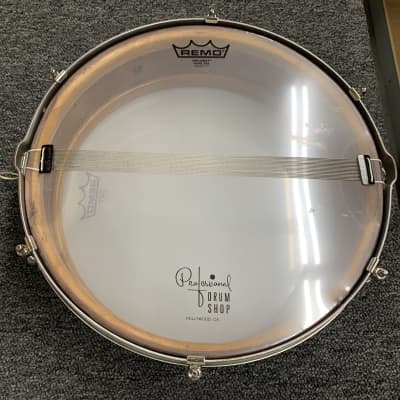 Ludwig Universal Snare Drum 4”x14” - Mahogany image 9