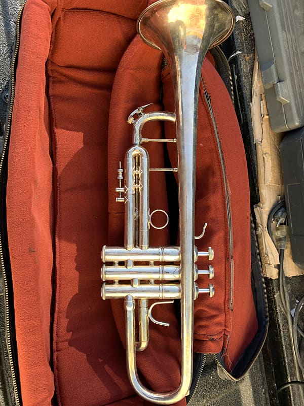 Bach Stradivarius Model 37 ML Silver Trumpet 1984 Nice | Reverb