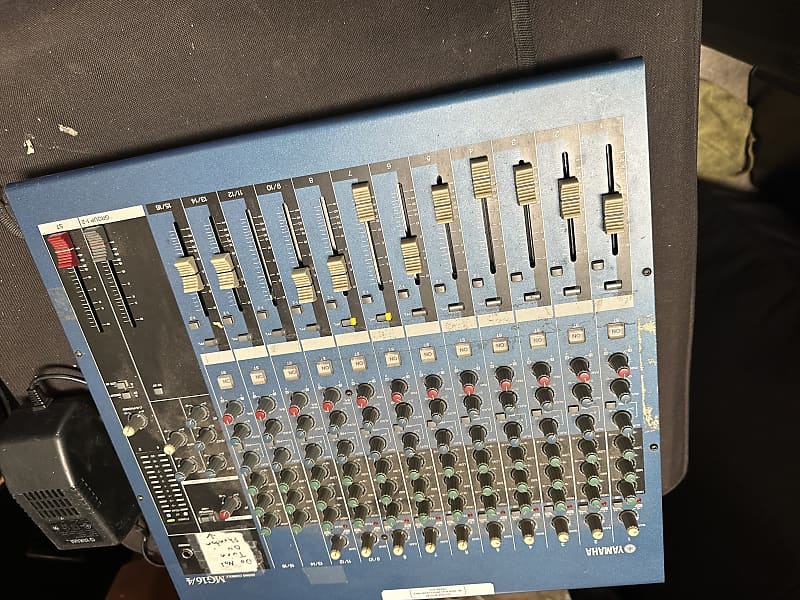 Yamaha MG16/4 analog mixer | Reverb
