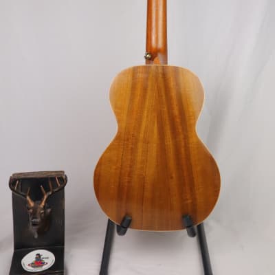 custom soild bearclaw spruce acacia koa back tenor ukulele withkamaka string &pickup and bag image 6