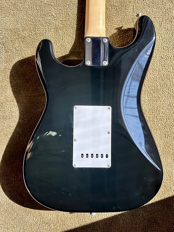 Fujigen (FGN) Basic Classic Stratocaster, BST10RBD-BK/01 Fujigen (FGN) Basic Classic Stratocaster, BST10RBD-BK/01