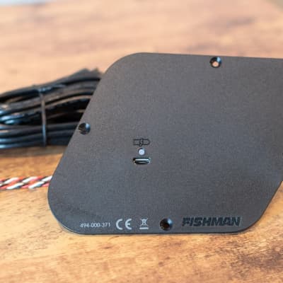 Fishman Rechargeable Battery Pack for Les Paul - PRO-BPK-LP1 image 2