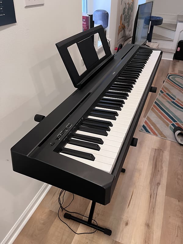 Yamaha P71 Digital Piano Reverb