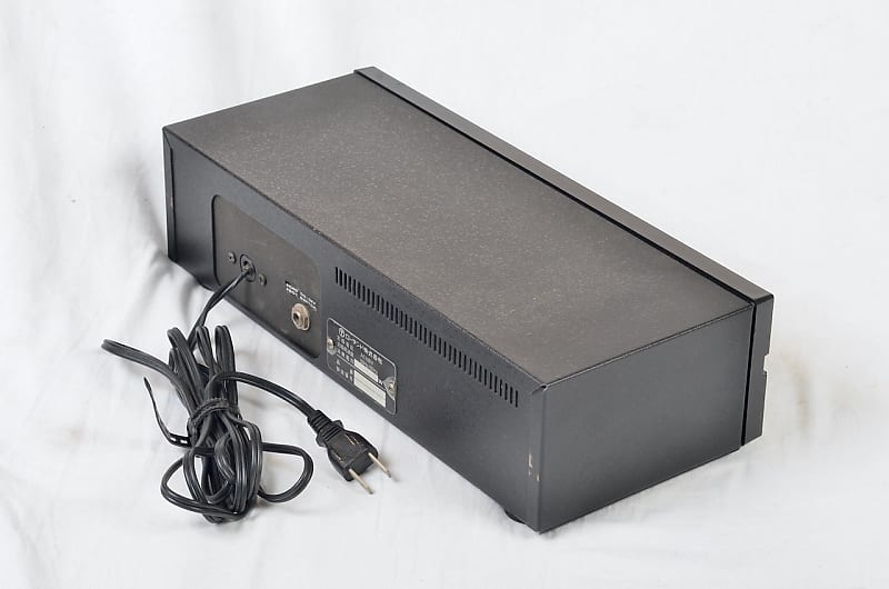 Roland DC-20 Analog Echo | Reverb