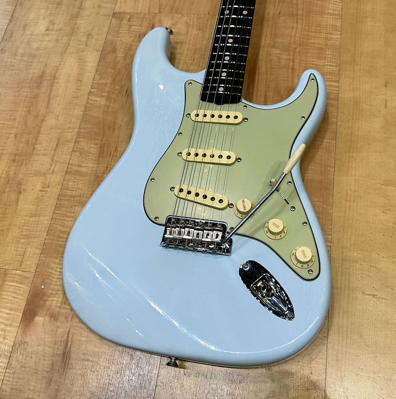 Fender Custom Shop Beatle Spec 1961 Relic Stratocaster Electric Guitar Sonic Blue SN: R132602 image 1