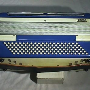 Vintage Very Beautiful Roma 120 Bass Accordion with 3 Stops, in Original Case & Ready to Play as-is image 3