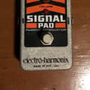 Electro-Harmonix Signal Pad Passive Attenuator Pedal