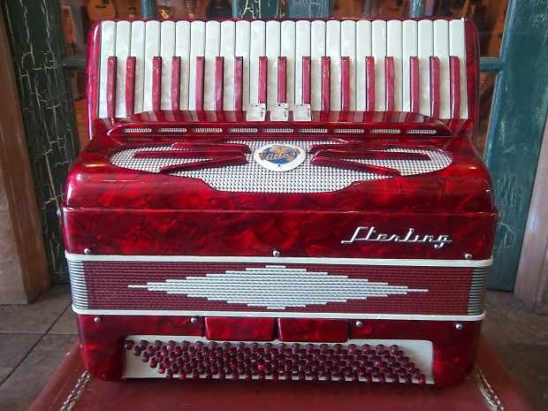 Atlas accordion online