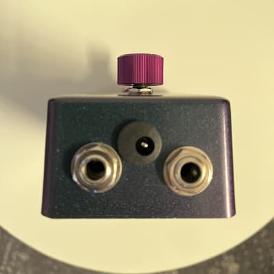 Clone of the Spaceman Effects Atlas III booster | Reverb
