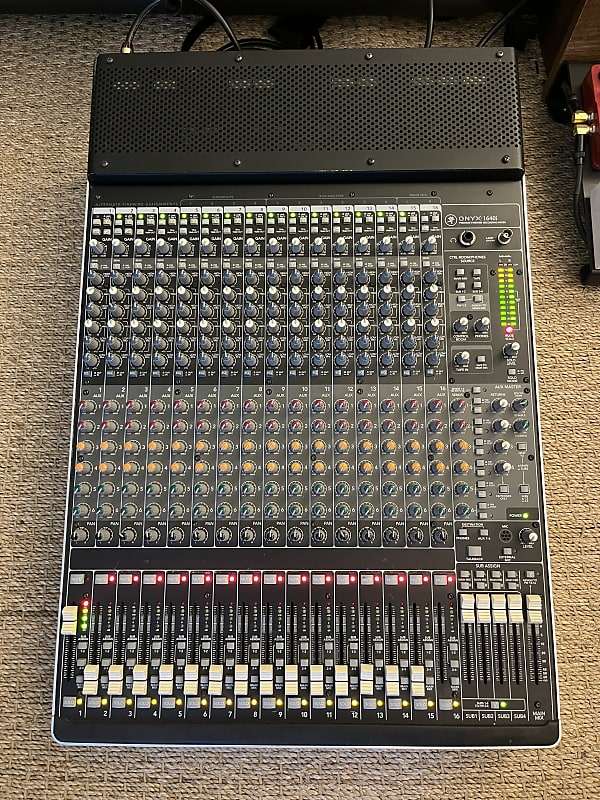 Mackie Onyx 1640i 16-Channel 4-Bus Firewire Analog Mixer | Reverb