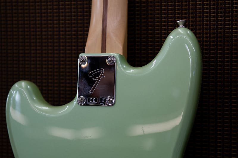 Fender Offset Series Duo-Sonic HS | Reverb Canada