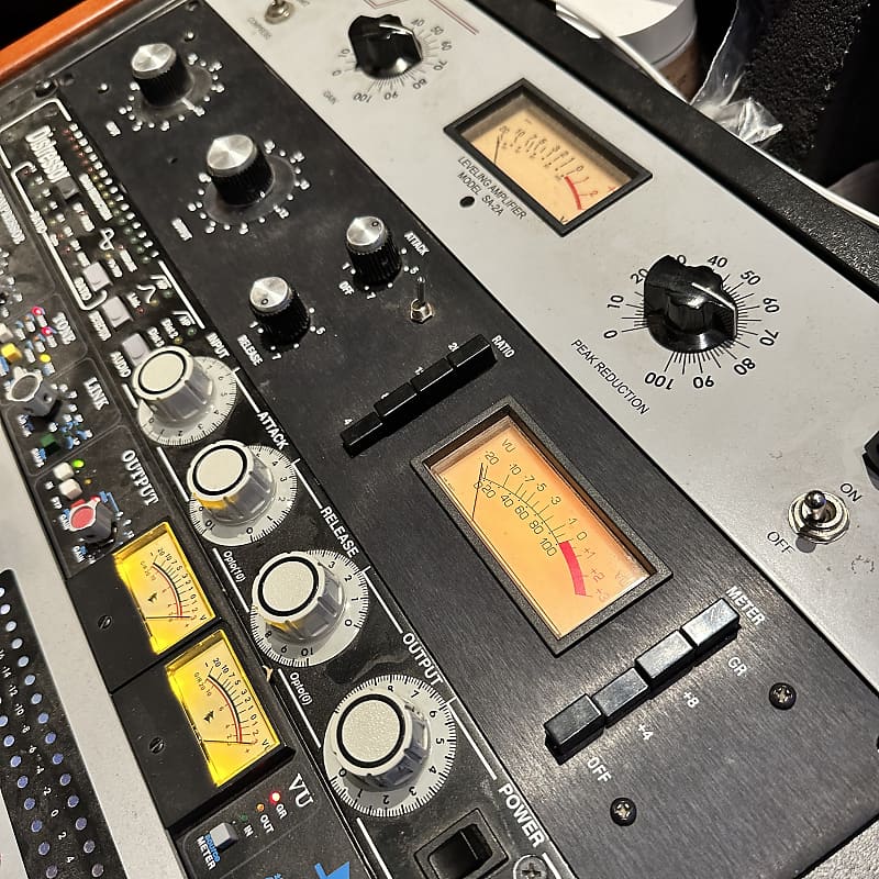 Hairball Audio Fet Rack 1176 Rev D(HAIRBALL Blue Stripe Hairball Audio Fet Rack 1176 Rev D(HAIRBALL Blue Stripe
