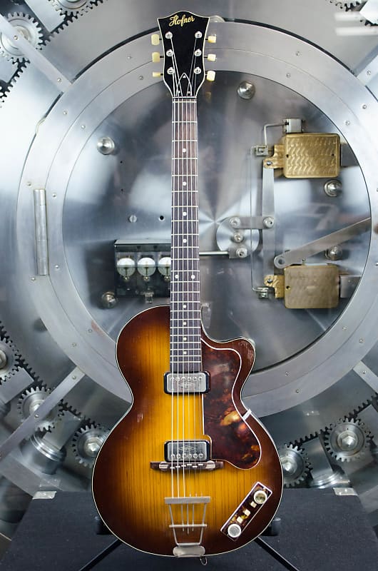 Hofner Club 50 1961 Hollowbody w/ Case image 1