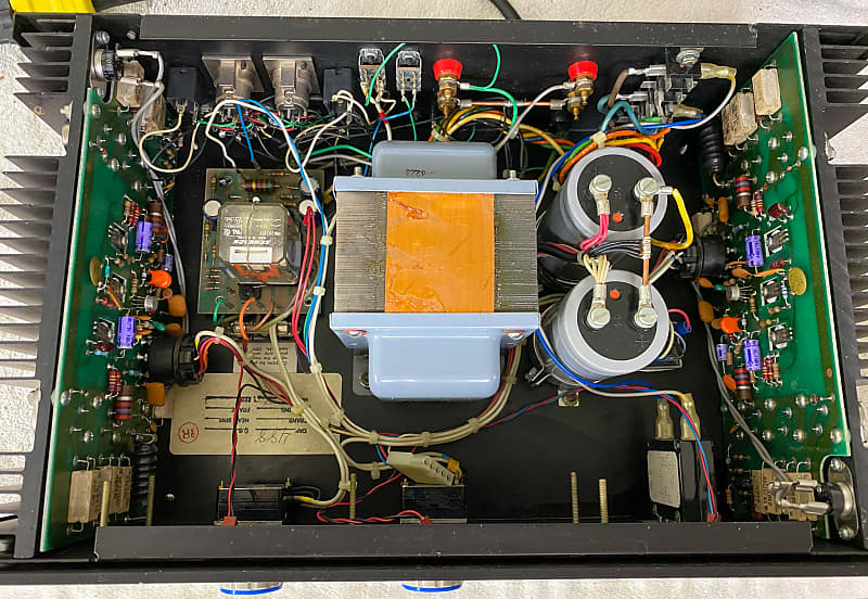 BGW Systems Professional Model 250D Dual Channel Power BGW Systems Professional Model 250D Dual Channel Power