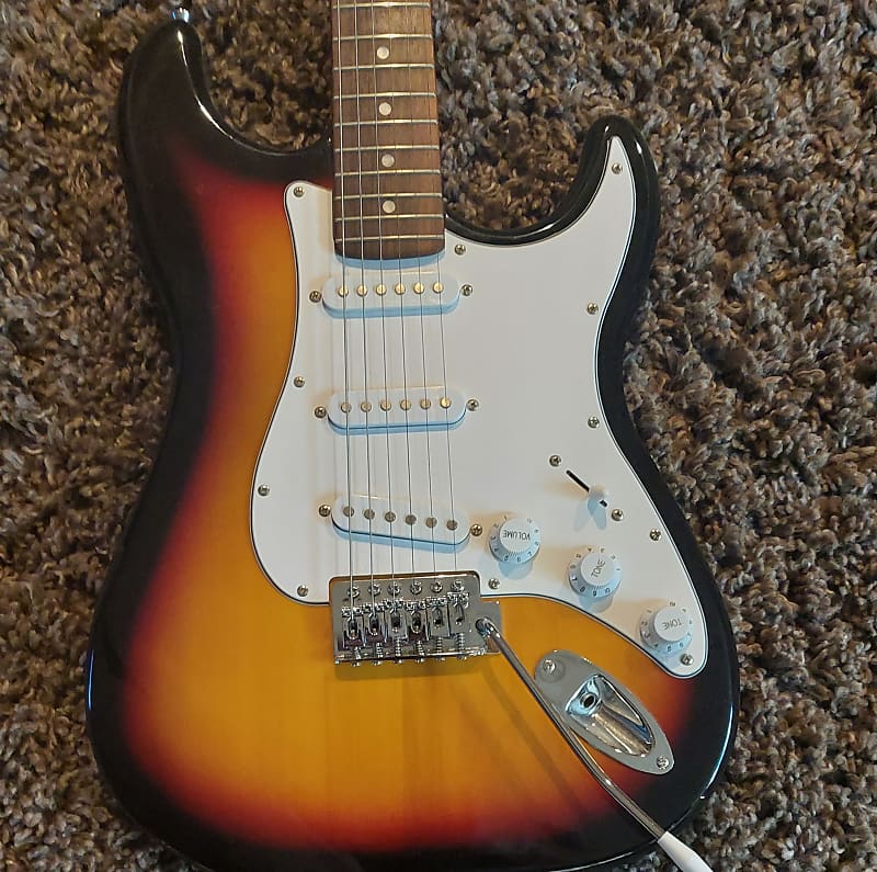 GWL Stratocaster Sunburst