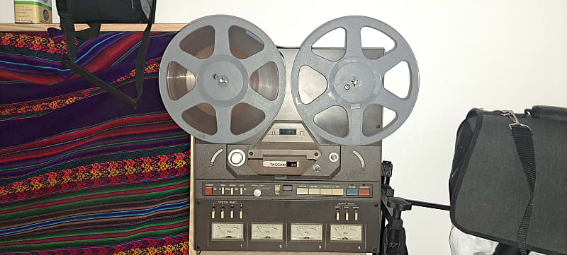 TASCAM 34 1/4 4-Track Reel to Reel Tape Recorder 1981 - 1988 - Black
