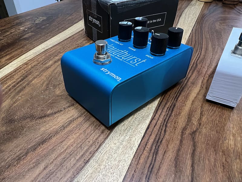 Strymon Cloudburst with Favorite Switch | Reverb
