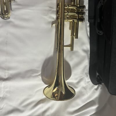 Besson 1000 Series Bb Trumpet image 2
