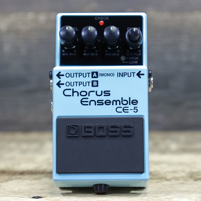 ふき BOSS   Chorus  Ensemble  CE-5 BOSS Stereo Chorus | Long & McQuade