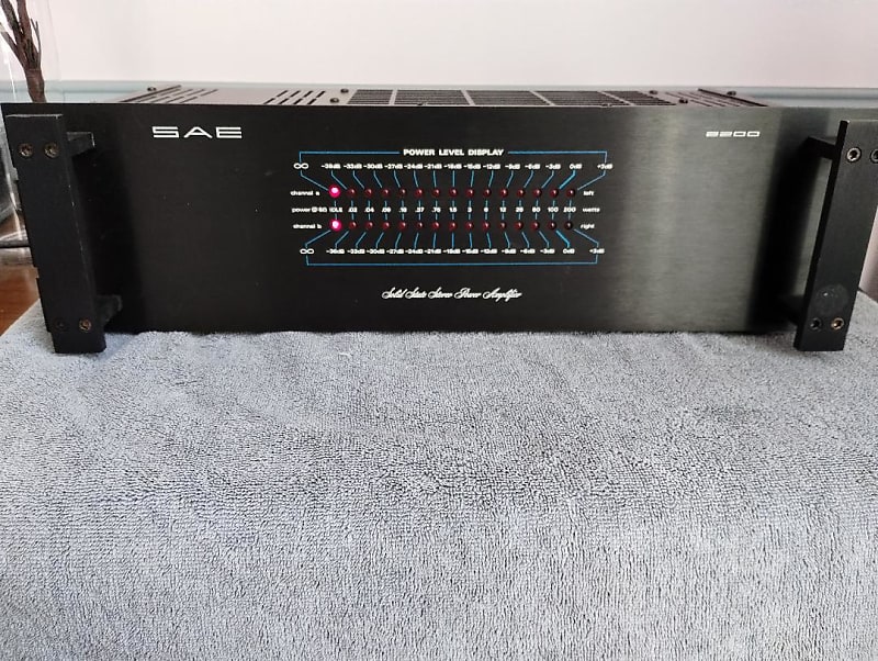 SAE / Scientific Audio 2200 amplifier in excellent condition  -1980&#039;s  			