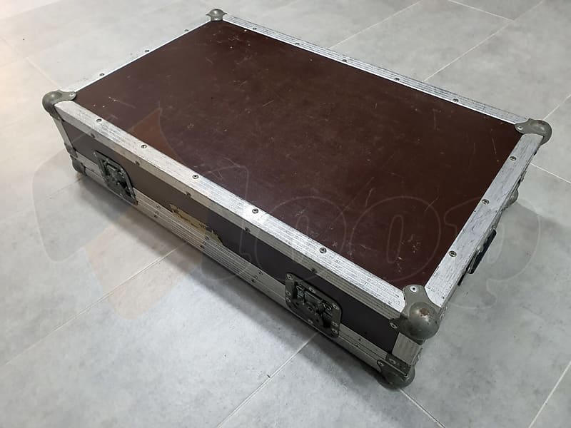 Flight case pedalboard 78x46x13cm Reverb
