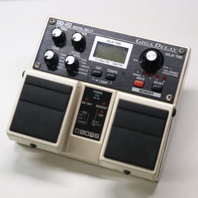 Boss DD-20 Giga Delay | Reverb