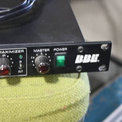 BBE Bmax/ Bass Preamp w/ Sonic Maximizer image 2