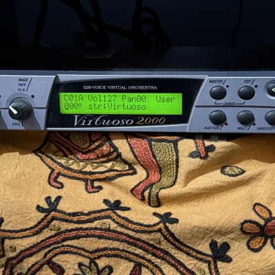E-MU Systems Virtuoso 2000 Rackmount 128-Voice Virtual Orchestra 2000 - Silver
