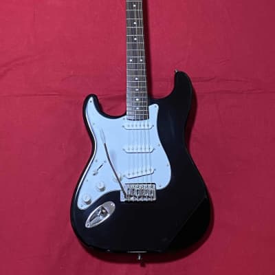 Photo Genic Stratocaster Type Lefty 2000's Electric Guitar for sale