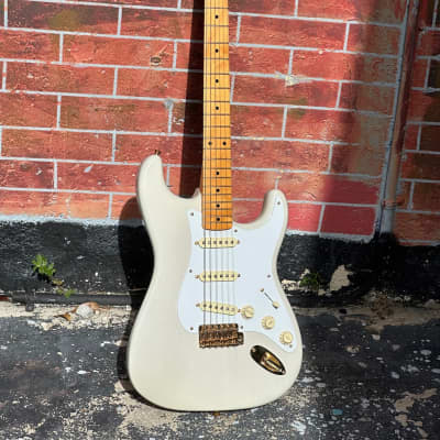 Fender Stratocaster 50th Anniversary 2007 - a very rare See-Thru Blonde '57 Mary Kay Ltd. Edition. image 2