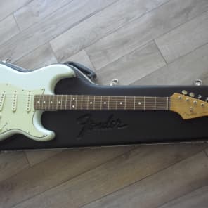 Fender Stratocaster 2006 Sonic blue  Custom Shop design 62 reissue image 11