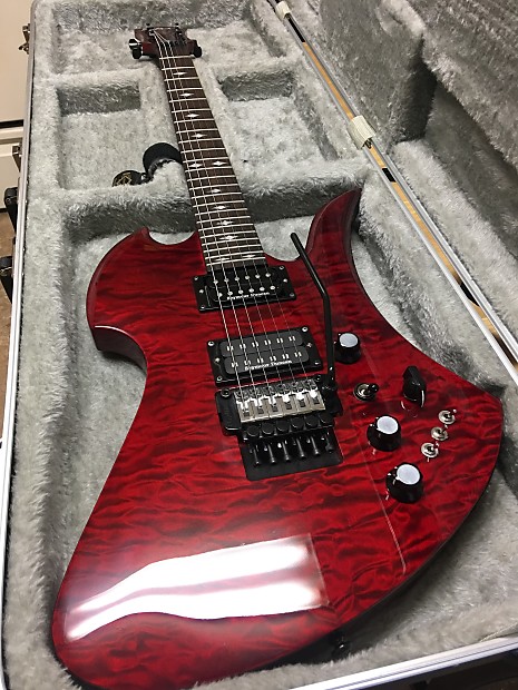 B.C. Rich Mockingbird STC with CASE