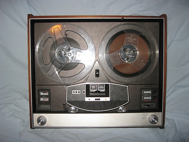 Ampex 750 Reel to Reel Vintage Tape Recorder Player w/ reel of