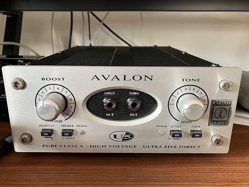 Avalon U5 Direct Box / Instrument Preamplifier 2010s - Silver image 1