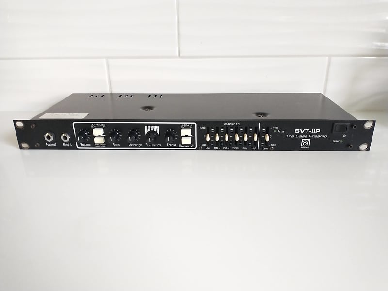 Ampeg SVTIIP Tube Bass Preamp Amplifier 1U Rackmount Reverb