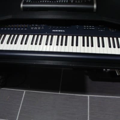 Kurzweil PC361 61-Key Digital Workstation Synthesizer 2010s - Black image 9