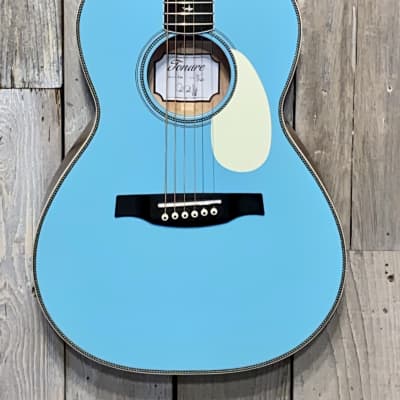 Paul Reed Smith P-20E  Powder Blue Limited Edition Parlor Acoustic/Electric with Gig Bag & Extras ! image 2