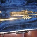 Bach TR300 Bb Student Trumpet w/ Hardcase and Getzen 7C MP #C27235 Needs Work! Not Playable!