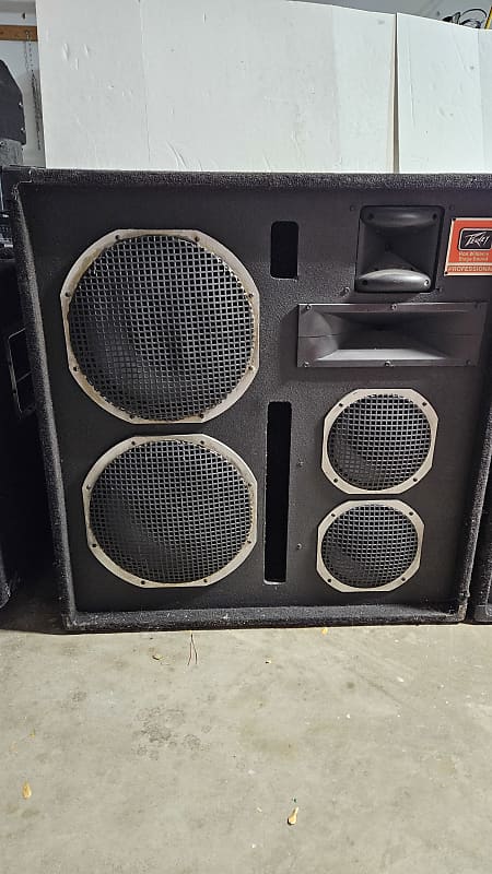 Pair PEAVEY 3020 HT 4-Way Sound Reinforcement System Full