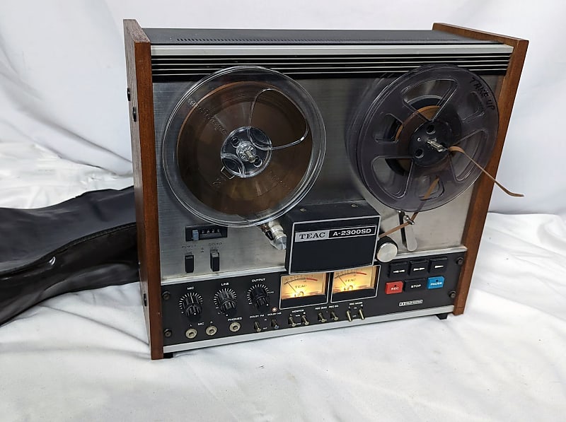 TEAC A-2300SD Stereo Reel to Reel Tape Player / Recorder - 1975 Woodgrain -  w/ Cover
