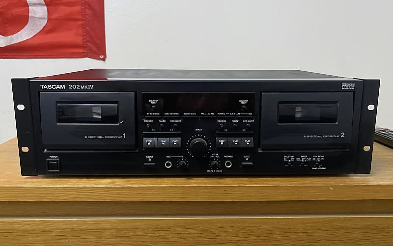 TASCAM 202 MKIV