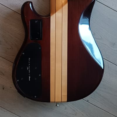 Ibanez MC924DS ベース ハードケース付き 80年代 Ibanez MC924DS ベース ハードケース付き 80年代 - メルカリ