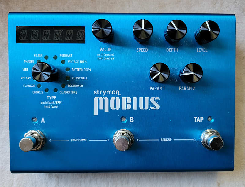 Strymon Mobius