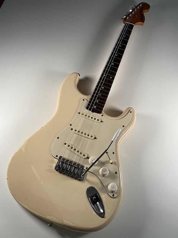 注目ブランドのギフト Aria Pro II ST-400 Stagecaster '77 MIJ Stratocaster Type ギター