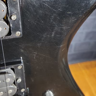 B.C. Rich Bronze Series Warlock Black image 8