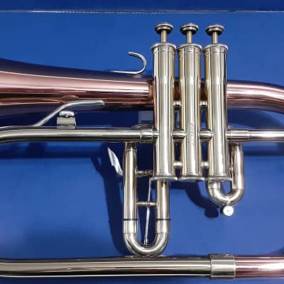 Blessing Flugelhorn & GETZEN Super Deluxe Trumpet W Combo Case & MP's - Clear Lacquer / Raw Brass image 18