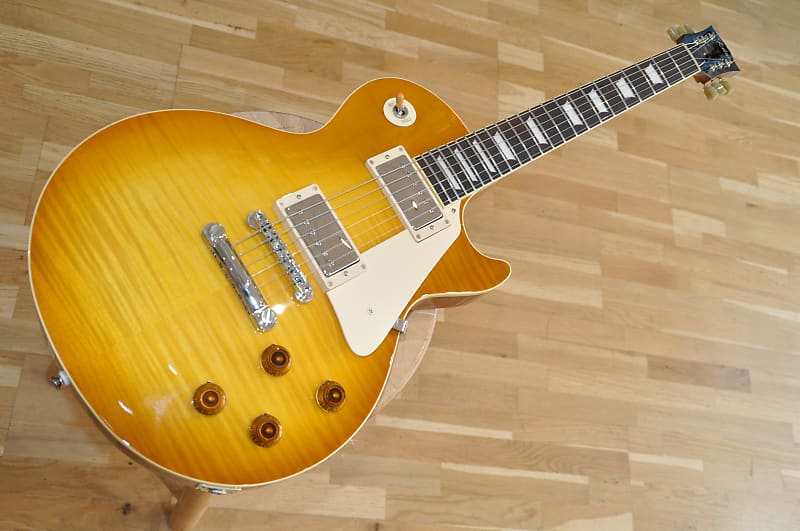 TOKAI Love Rock LS136F HB Flamed Top Honey Burst / Les Paul