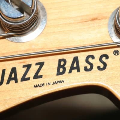 Fender Marcus Miller Artist Series Signature Jazz Bass MIJ 1999 - 2014 Natural image 1