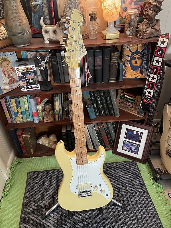 1980’s Mako Traditions TB-1 Electric guitar image 1