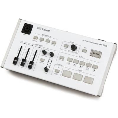 Roland VR-1HD AV Streaming Mixer